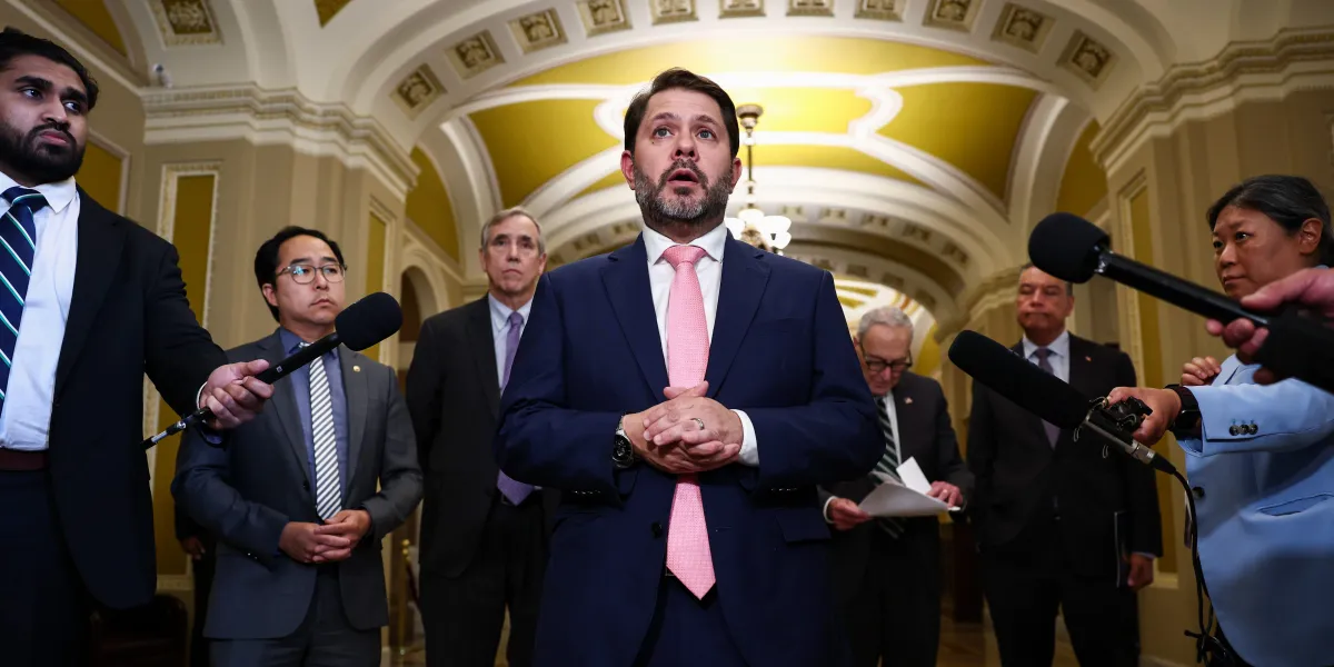 Trump’s Crypto Corruption Puts Centrist Democrats in Bind