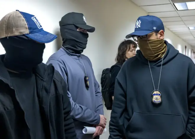 ICE Mandates Dress Code After Killings and Botched Arrest